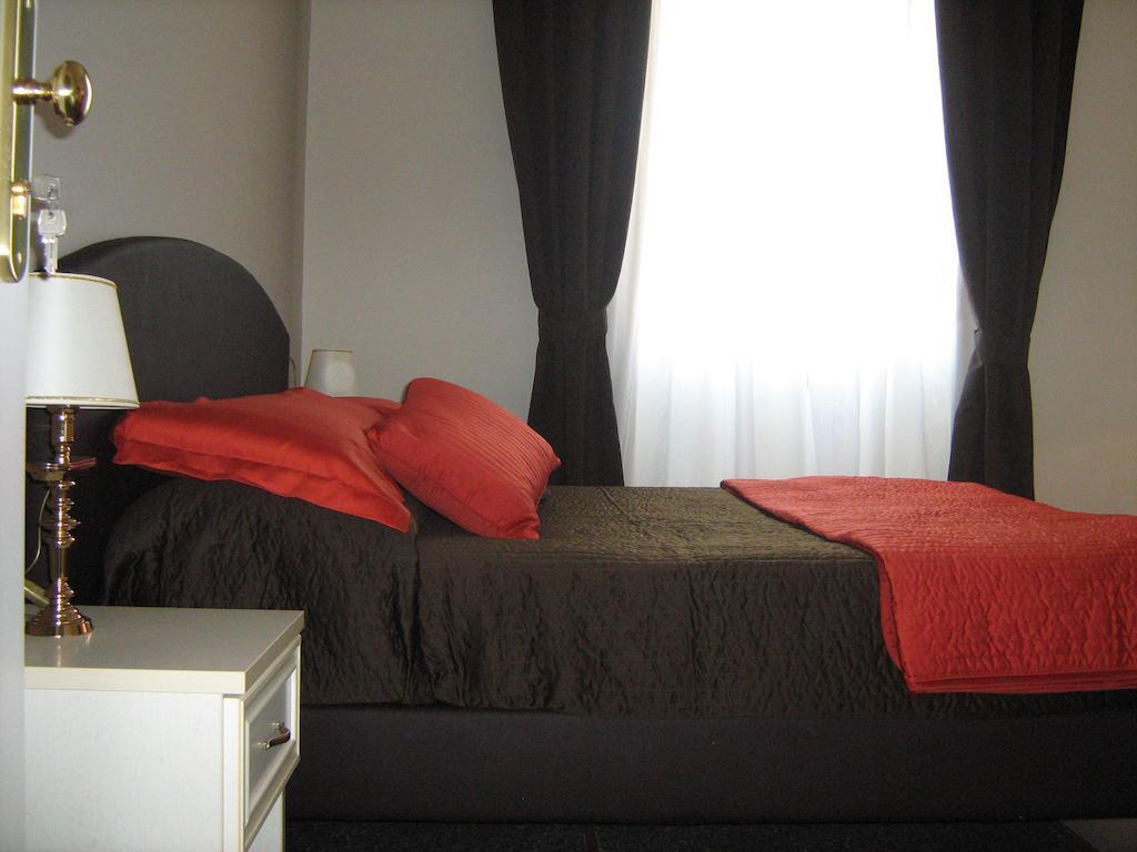 Appia Nuova Holiday B&B Roma Quarto foto